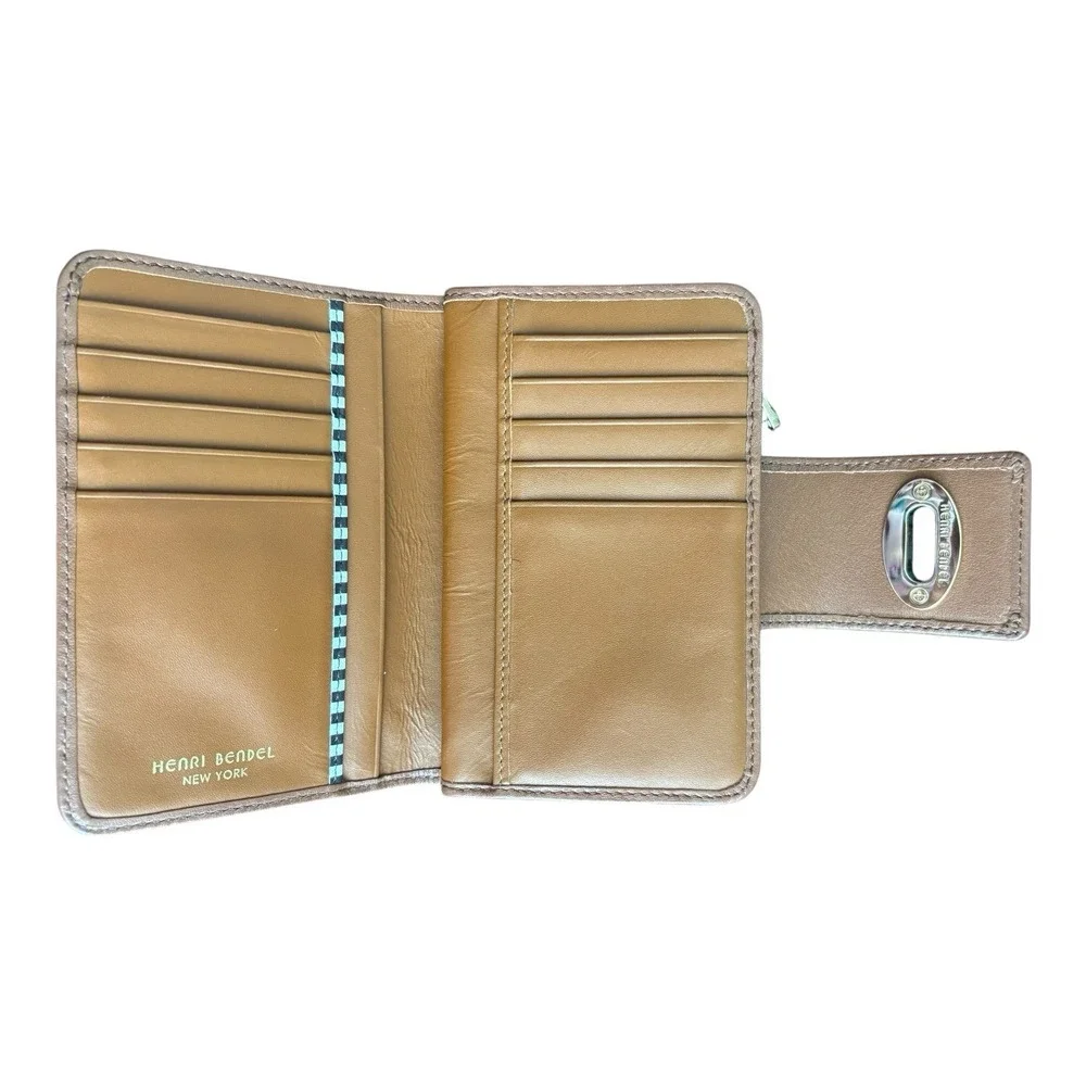 Henri Bendel‎ Leather Wallet Brown Bifold Turn Lock Zip Side Two Compartment